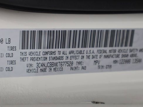 Used 2019 Jeep Compass Latitude w/ Popular Equipment Group image 39