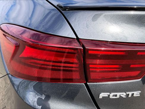 Used 2023 Kia Forte GT image 28