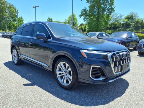 Used 2025 Audi Q7 3.0T Premium Plus w/ Premium Plus Package AWD/4WD image 4