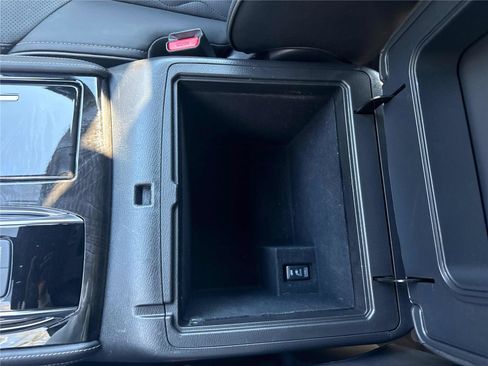 Used 2024 INFINITI QX80 Sensory image 20