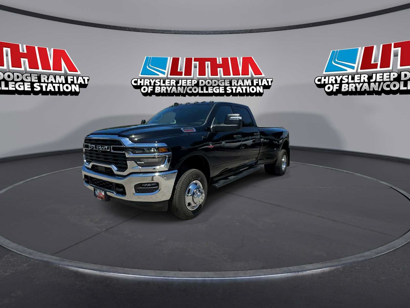New 2026 RAM 3500 Tradesman AWD/4WD image 5
