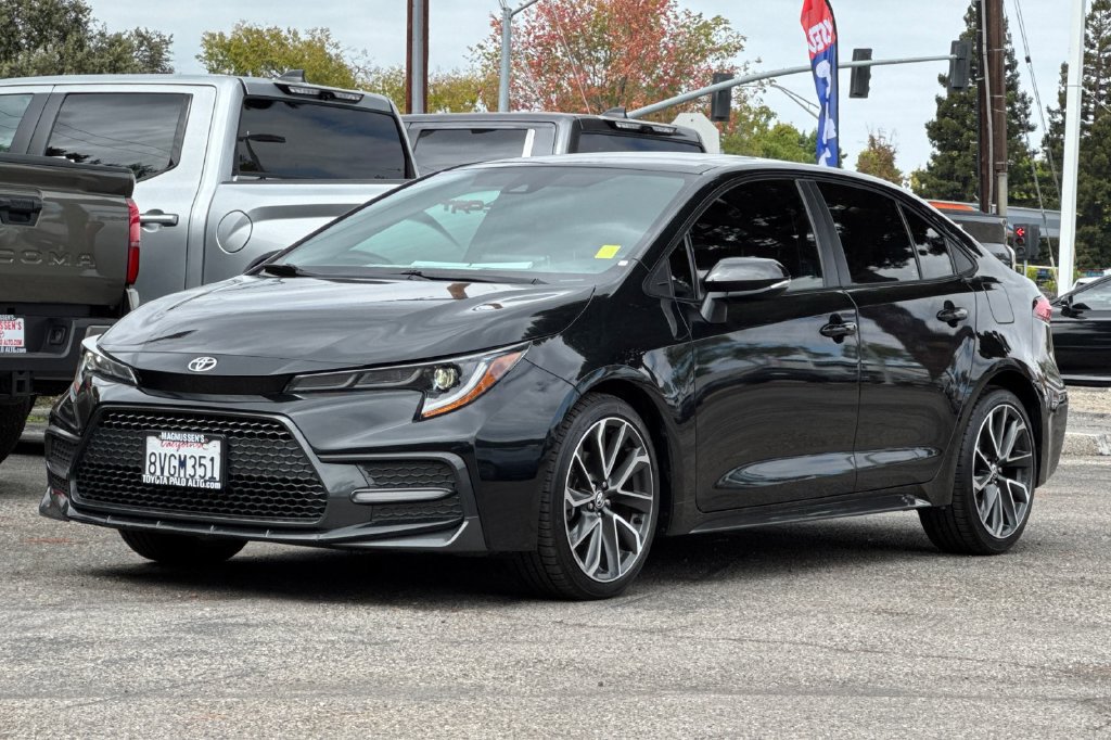 Certified 2020 Toyota Corolla XSE FWD image 7