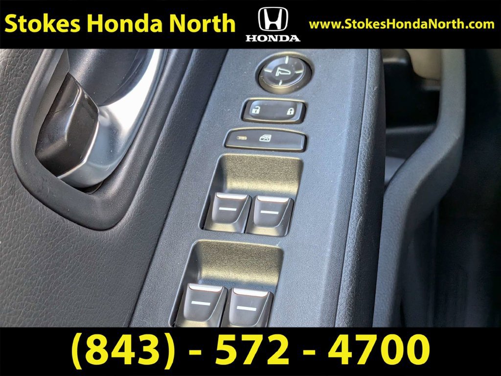 Used 2025 Honda Pilot TrailSport image 25