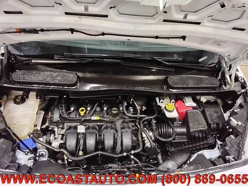 Used 2023 Ford Transit Connect XLT image 9