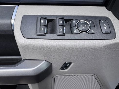 Used 2021 Ford F250 XLT image 22