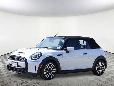 Used 2023 MINI Cooper S FWD image 4