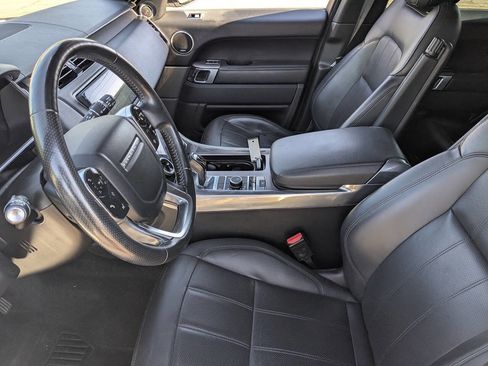 Used 2018 Land Rover Range Rover Sport HSE image 20