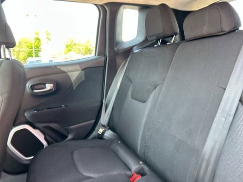 Used 2018 Jeep Renegade Sport w/ Power & Air Group AWD/4WD image 18