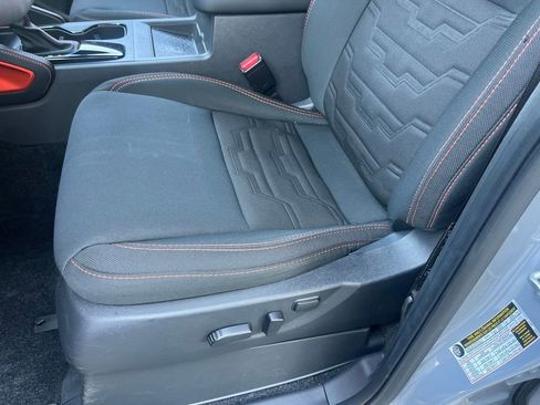 Used 2025 Nissan Frontier Pro-X w/ Pro Convenience Package RWD image 7
