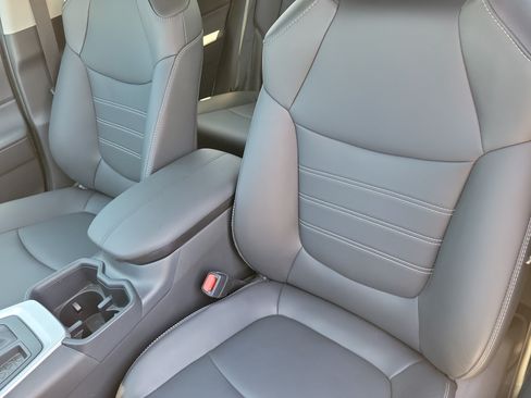 Used 2025 Toyota RAV4 XLE Premium w/ Weather Package FWD image 11