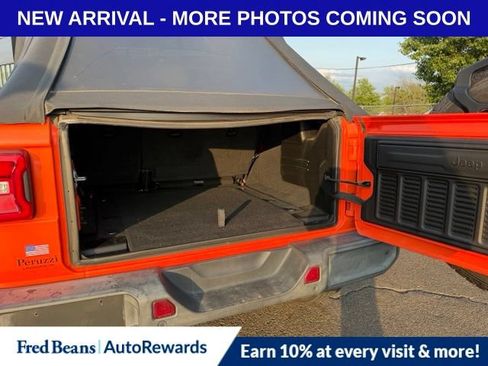 Used 2018 Jeep Wrangler Unlimited Sport S AWD/4WD image 8