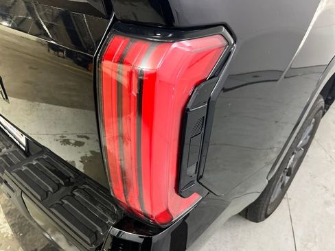 Used 2024 Toyota Tundra Platinum image 69