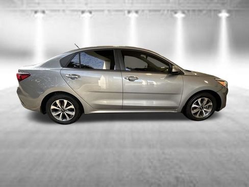 Used 2021 Kia Rio S w/ Technology Package FWD image 3