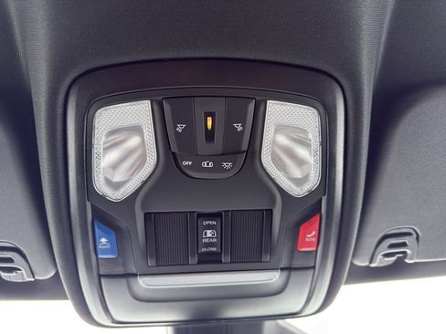 New 2026 RAM 1500 Express image 23