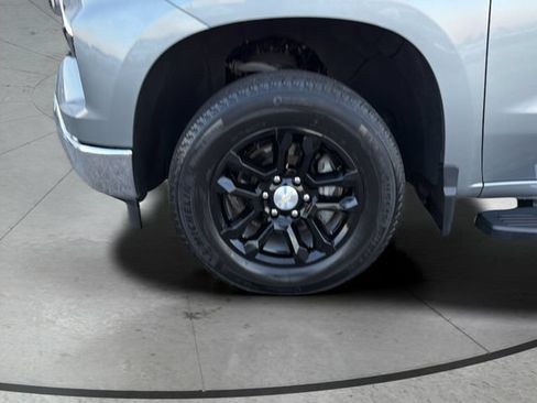 Used 2023 Chevrolet Silverado 1500 LT AWD/4WD image 28