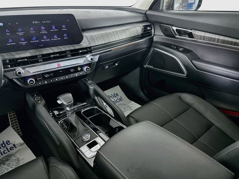 Used 2025 Kia Telluride SX FWD image 24