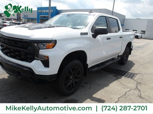 Used 2026 Chevrolet Silverado 1500 Custom Trail Boss w/ Turbomax Blackout Package AWD/4WD image 3