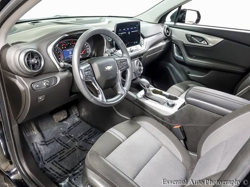 Used 2024 Chevrolet Blazer LT image 10