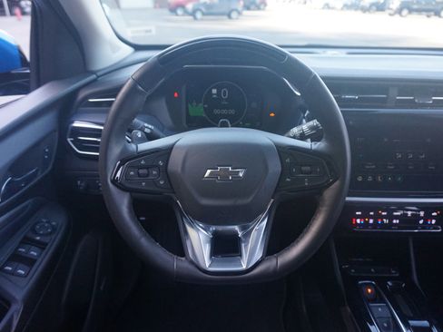 Used 2022 Chevrolet Bolt EUV Premier w/ Launch Edition image 24