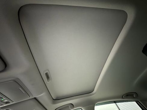 Used 2022 Honda Accord Touring image 24