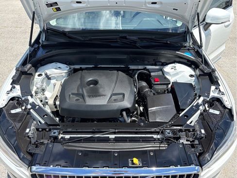 Used 2021 Volvo XC60 T5 Inscription w/ Climate Package AWD/4WD image 55