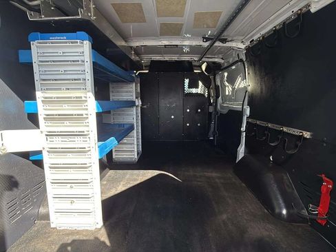 Used 2016 Ford Transit 250 130 Low Roof RWD image 17