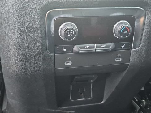 Certified 2022 Chevrolet Tahoe LT w/ LT Signature Plus Package RWD image 42