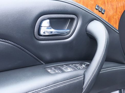 Used 2019 INFINITI QX80 Luxe w/ Proassist Package image 40