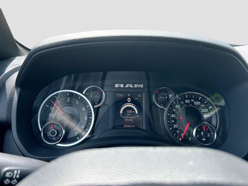 Used 2023 RAM 1500 Big Horn AWD/4WD image 36