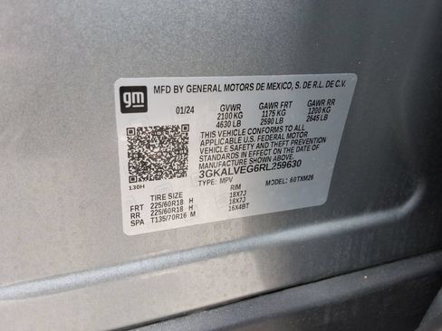 Certified 2024 GMC Terrain SLT w/ Infotainment Package II AWD/4WD image 39