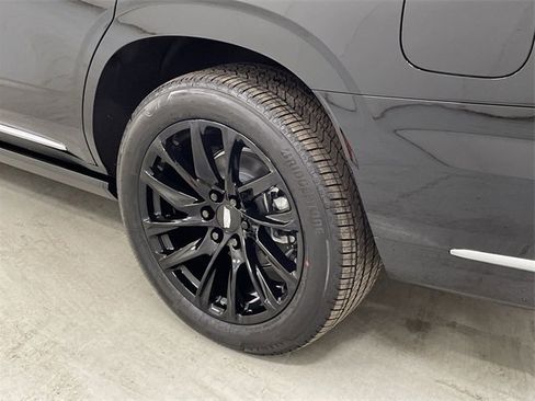 New 2025 Cadillac Escalade Premium Luxury w/ Touring Package image 17