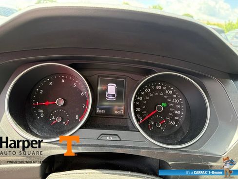 Used 2020 Volkswagen Tiguan SE w/ Panoramic Sunroof Package FWD image 17