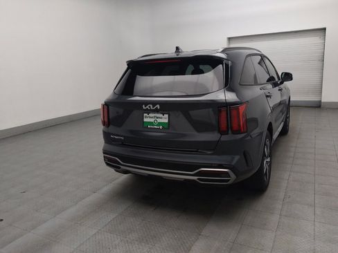 Used 2023 Kia Sorento S image 9