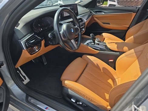 Used 2023 BMW 530i w/ M Sport Package RWD image 10