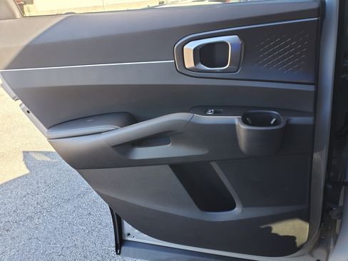 New 2026 Kia Sorento S image 13
