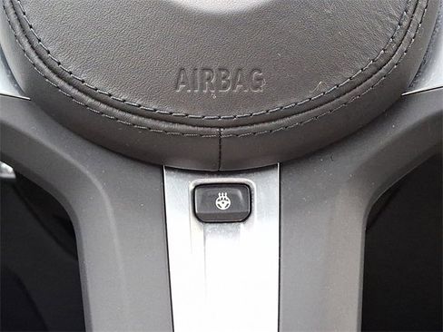 Used 2023 BMW M550i xDrive w/ Executive Package image 26