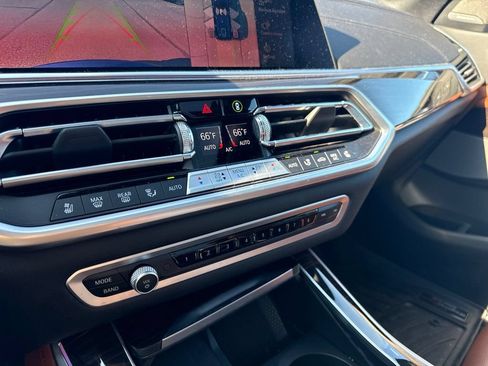 Used 2023 BMW X5 xDrive45e w/ Executive Package AWD/4WD image 19