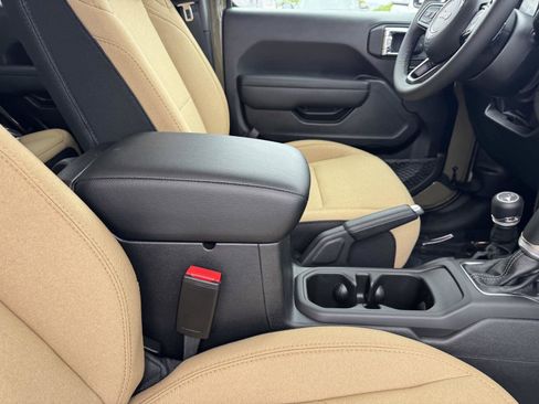 New 2026 Jeep Gladiator Willys image 8