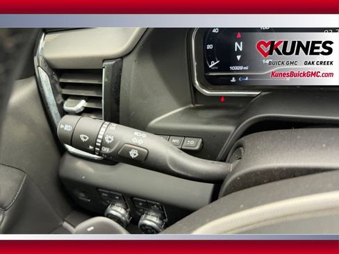 Used 2024 GMC Sierra 1500 Denali w/ Denali Reserve Package AWD/4WD image 17