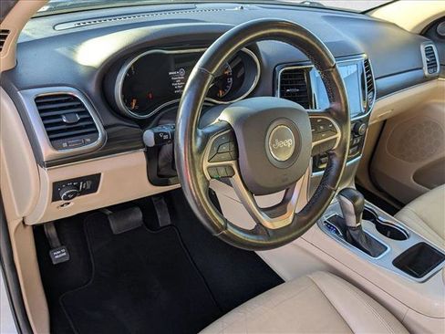 Used 2019 Jeep Grand Cherokee Limited RWD image 10