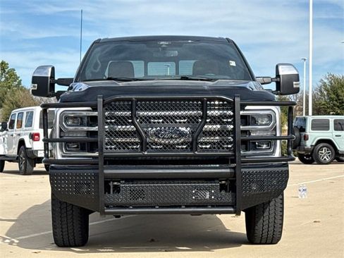 Used 2024 Ford F350 Platinum w/ FX4 Off-Road Package image 2