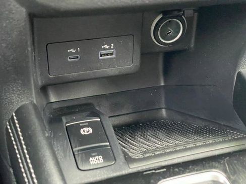 Certified 2023 Nissan Kicks SV image 22