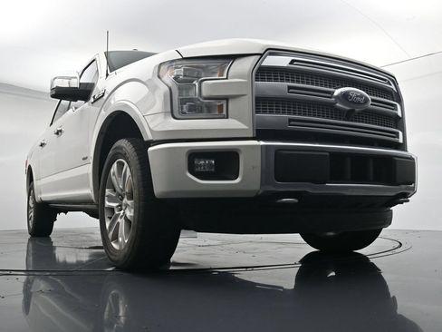 Used 2016 Ford F150 Platinum w/ Equipment Group 701A Luxury AWD/4WD image 18