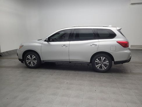 Used 2020 Nissan Pathfinder SL FWD image 3