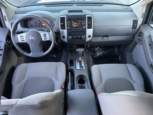 Used 2014 Nissan Xterra S RWD image 11