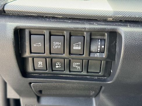 Used 2020 Subaru Forester Limited AWD/4WD image 46