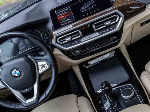 Used 2022 BMW X3 xDrive30i w/ Convenience Package image 22