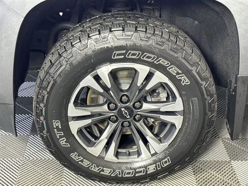 Used 2021 Chevrolet Colorado Z71 w/ Safety Package image 11