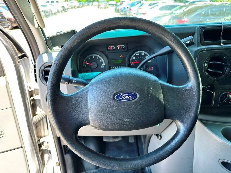 Used 2016 Ford E-350 and Econoline 350 Super Duty RWD image 16