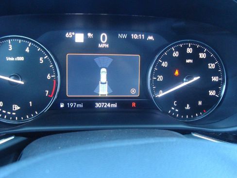 Used 2023 Buick Envision Avenir image 39